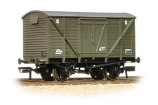 BACHMANN 38-162 12 TON BR PLANKED VENTILATED VAN DEPARTMENTAL OLIVE GREEN