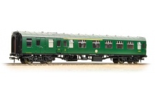 Bachmann Branchline 39-228D BR Mk1 Bck Brake Composite Corridor SR Green