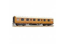 Bachmann-34-485-OO-Gauge-Thompson-1st-Class-Corridor-LNER-Teak681