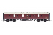 Hornby Railroad R4625 BR Mk1 Parcels Coach - BR Maroon 