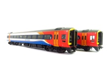 bachmann-31-518-class-158-2-car-dmu-158773-east-midlands-trains-front-right