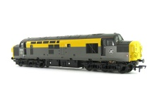 Bachmann 32-792 Class 37/0 37046 BR Grey And Yellow Dutch Split Headcode Diesel Locomotive Front Right