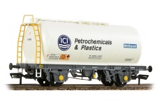 Bachmann Branhline 37-578B OO Gauge BR 45T TTA Tank Wagon 'ICI Petrochemicals & Plastics' White