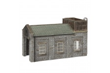 Bachmann Scenecraft 42-0002 Stone Engine Shed with Tank