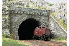 busch-7023-tunnel-portal-with-wings-double-track