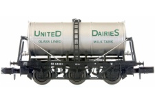 Dapol 2F-031-023 6 Wheel Milk Tank United Dairies (Green Text) No. 4430