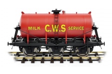 Dapol 7F-031-002 6 Wheel Milk Tanker CWS Red