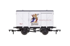 dapol-da4f-011-132-bisto-ventilated-van-no1-oo-gauge