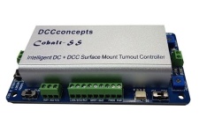 dcc-concepts-dcp-cbss-2-cobalt-ss-with-controller-and-accessories-1_349942249