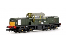 EFE Rail E84503 Class 17 D8560 BR Green (Small Yellow Panels) Front Left