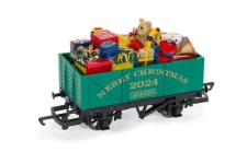 hornby-r60262-7-plank-wagon-christmas-2024-oo-1-76-scale