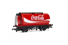 Hornby R6933 Tank Wagon Coca-Cola Front Left