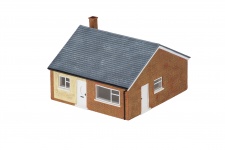 hornby-r9807-modern-bungalow-front-right