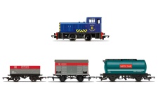 Hornby R30036 OO Gauge Diesel Freight Train Pack