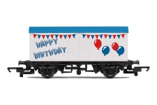 Hornby R60058 OO Gauge Birthday Wagon