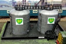 Kestrel Designs KD1009 Oil Storage Tanks (2)