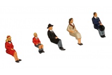 Modelscene 5301 Seated People OO Gauge Figures Set (Pack of 5)