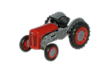 oxford-76tea002-red-ferguson-tea-tractor-1:76-o-gauge
