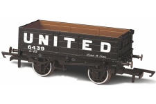 OO gauge Oxford Rail United Collieries 4 Plank Wagon features fine moulded detail, NEM Coupling pockets and is finished in pristine United Collieries company colours. 