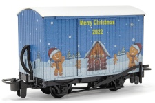 Peco GR-907 OO-9 Gauge L&B Box Van In 'Merry Christmas 2022' Livery