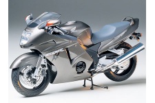 tamiya-14070-plastic-honda-cbr-1100xx-super-blackbird-motorbike
