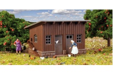 Vollmer 43864 Chicken House OO/HO Scale Plastic Kit Daytime