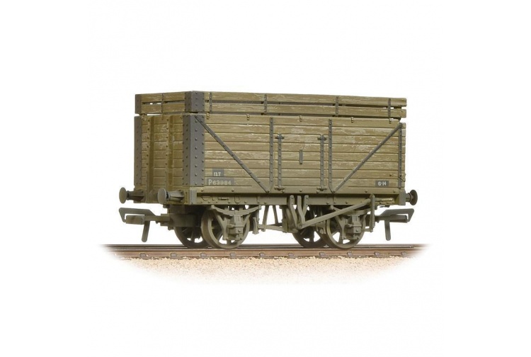 Bachmann Branchline 37-209 8 Plank Wagon With Coke Rails In BR Livery