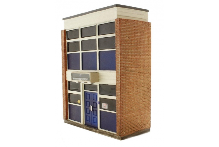 Bachmann Scenecraft 44-235 Low Relief British Transport Police Station pic2