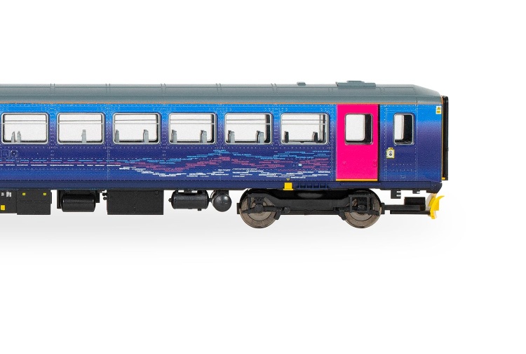 hornby-r30357-fgw-class-153-bo-bo-oo-gauge-4