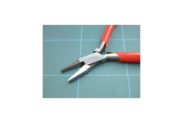 Expo Tools 75561 Flat Nose Plier with Plain Jaws