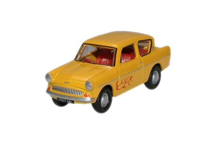 Oxford Diecast 76105008 Ford Anglia Yellow (The Young Ones/Vyvyan)