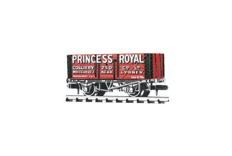 Peco-NR-P96-N-Gauge-Coal-7-Plank-Wagon-Princess-Royal-Colliery681