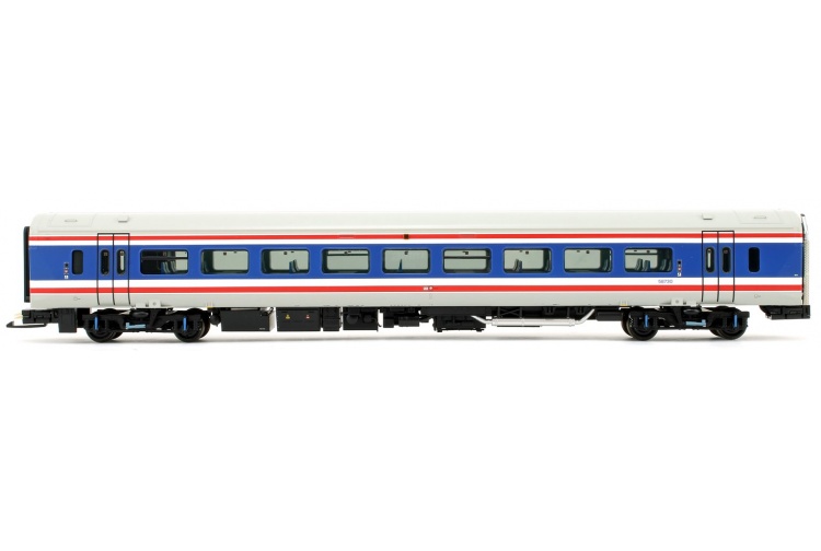 Bachmann 31-520 Class 159 3-Car DMU 159013 BR Network SouthEast Revised Picture 3