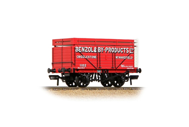 bachmann-37-177a-oo-7-plank-wagon-with-coke-rails-benzol-_by-products-ltd-red