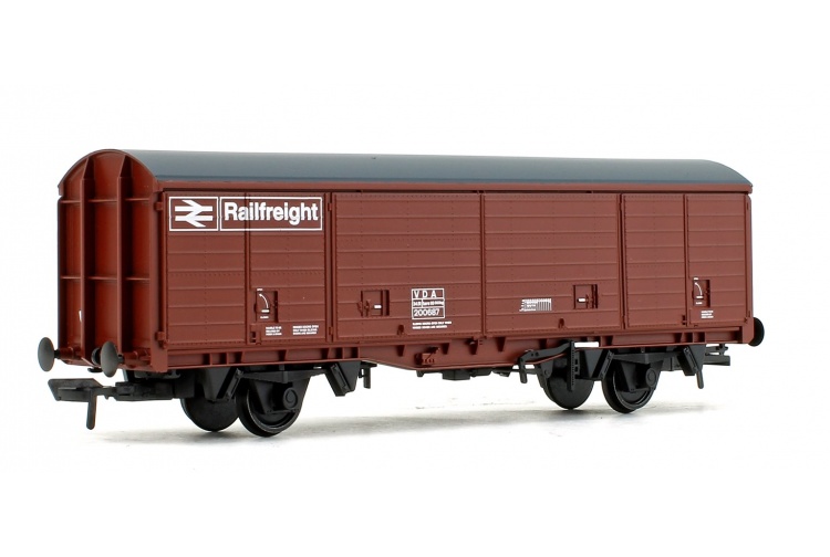 Bachmann 38-148 BR VDA Van BR Freight Brown (Railfreight) Front Left