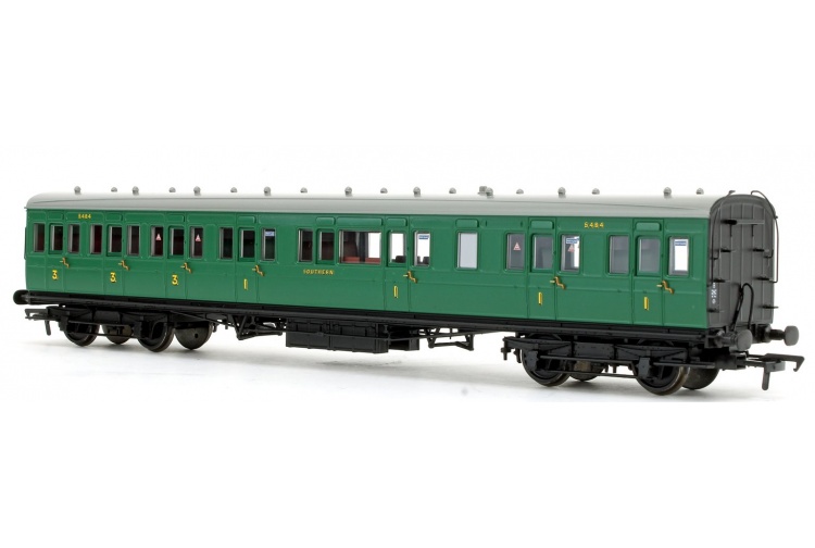 Bachmann 39-613 SE And CR 60ft Birdcage Composite Lavatory SR Malachite Green Front Right