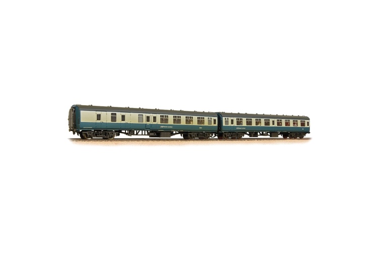 bachmann-branchline-39-003-mk-1-coach-pack-br-blue-grey-nse-branding-weathered-with-passenger-figures
