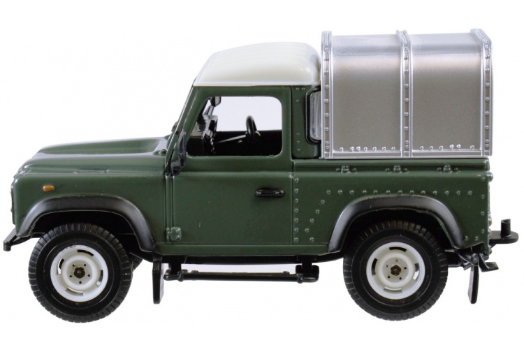 Britains 42732A1 Land Rover Defender 90 + Canopy - Green Left Side