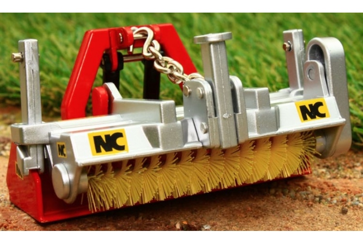 Britains 43204 NC Link A Sweep