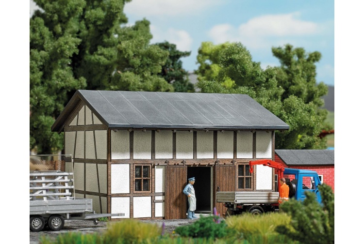 Busch 1553 Storage Shed HO/OO Gauge Composite Kit Example Layout
