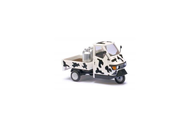 Busch 60004 Piaggio Ape 50 With Cow Patch
