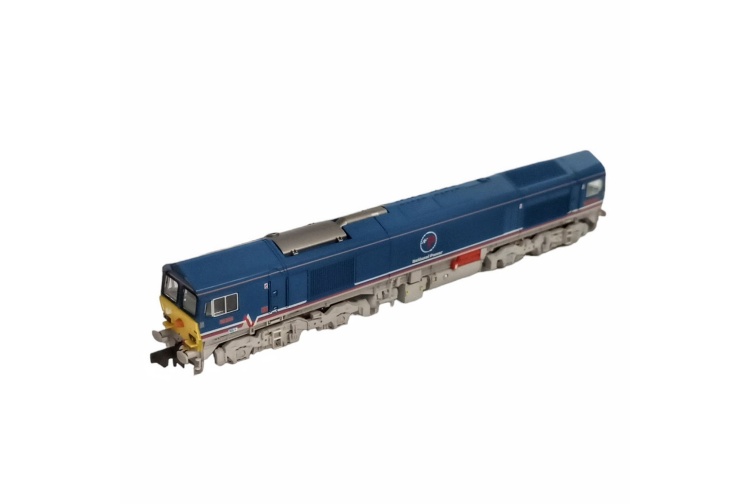 dapol-2d-005-003-class_59_59204-national-power-blue-n-gauge-diesel-locomotive