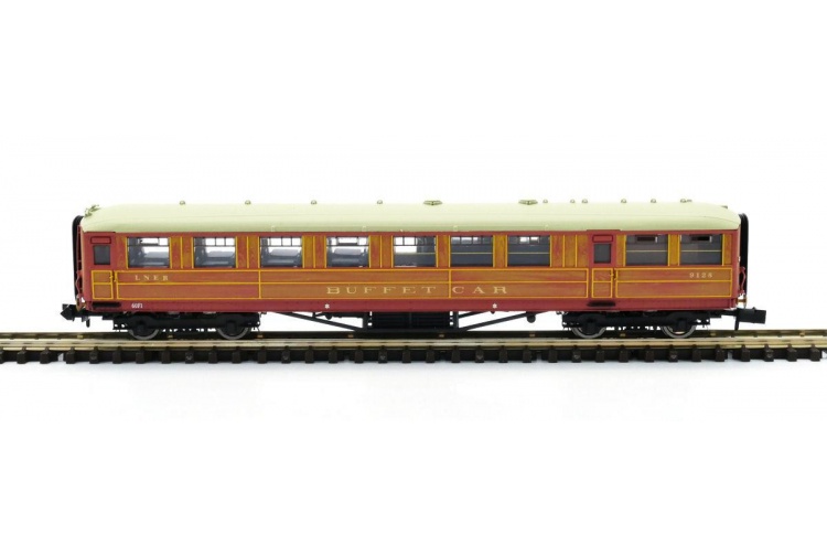 Dapol 2P-011-305 Gresley LNER Teak Buffet Coach 91218 Side