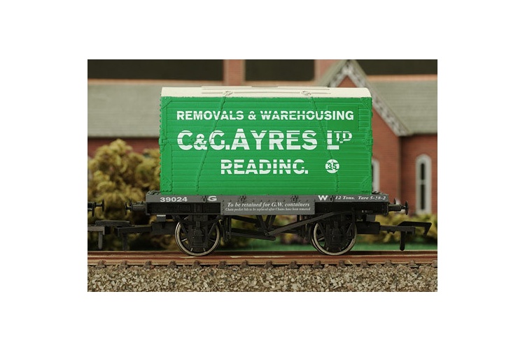 Dapol 4F-037-104 Conflat & Container C & G Ayres