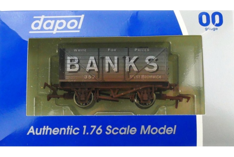 Dapol 4F-080-125 8 Plank Wagon Banks 352 Weathered Package