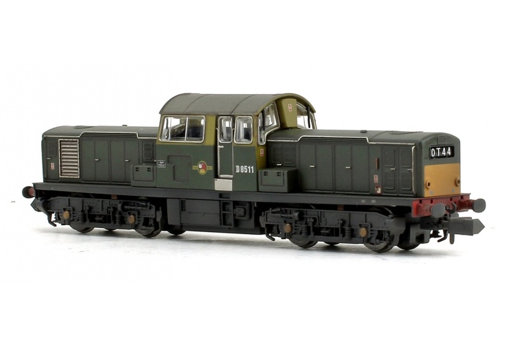 EFE Rail E84508 Class 17 D8511 BR Green (Small Yellow Panels) Rear Left