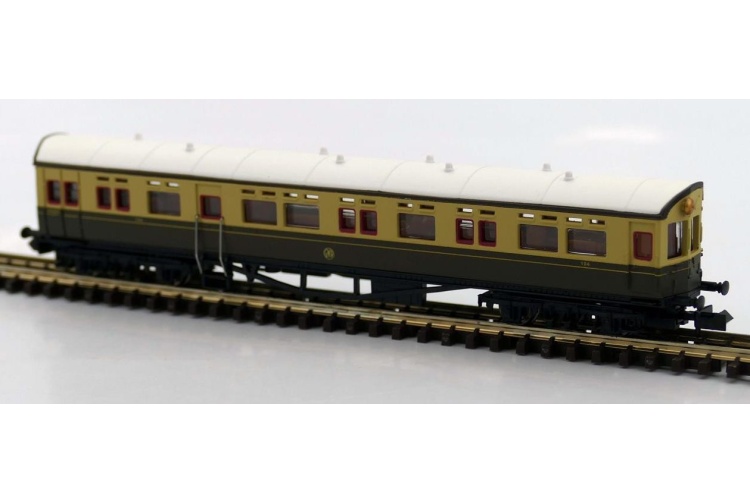 gaugemaster-da2p-004-015-autocoach-gwr-shirtbutton-chocolate-cream