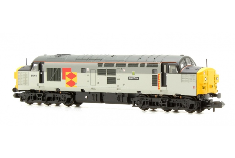 Graham Farish 371-470 Class 37/0 37068 'Grainflow' BR Railfreight Distribution Split Headcode Locomotive View 2