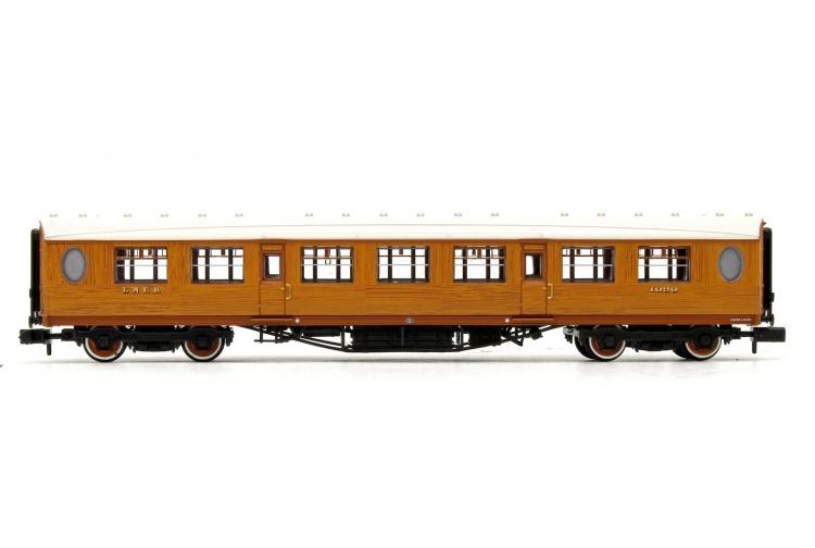 Graham Farish 376-250 LNER Thompson Third Corridor LNER Teak Effect No. 1090