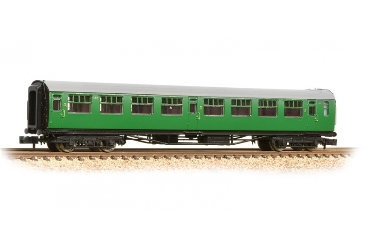 Graham Farish 374-442 SR Bulleid Third Corridor BR